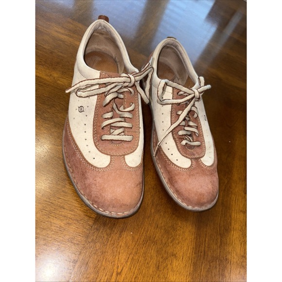 BORN Handcrafted Footwear Shoes Size Women's 9.5 ‎ Bowling Type Loafer Lace Up